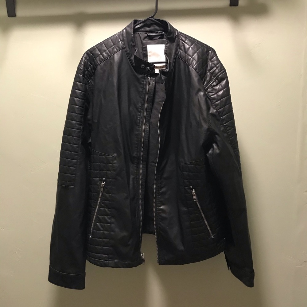 Brand New Men’s Calvin Klein Leather Jacket